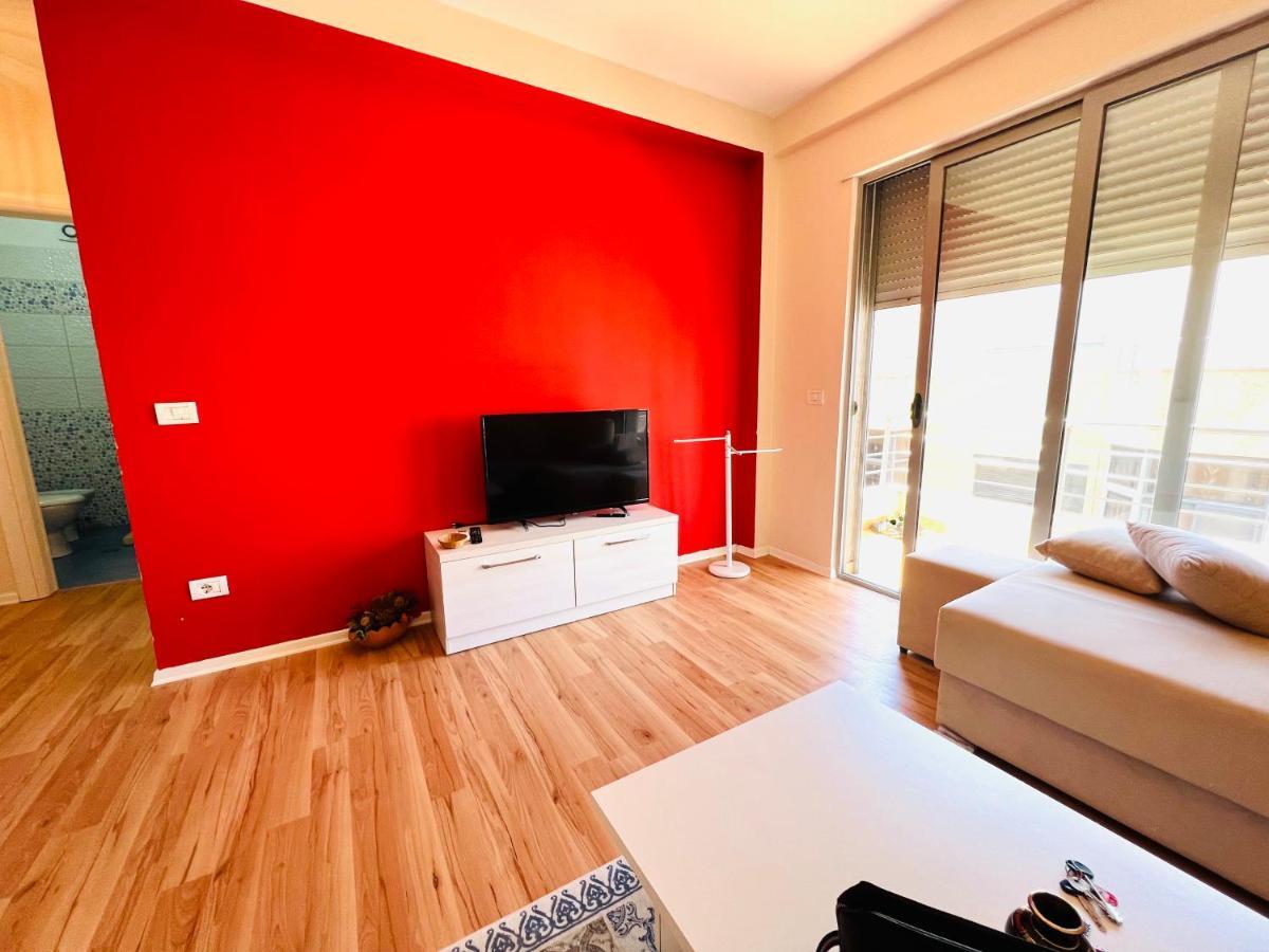 Blue City Apartment Durres Bagian luar foto